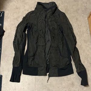 Reversible black and gray lululemon jacket
